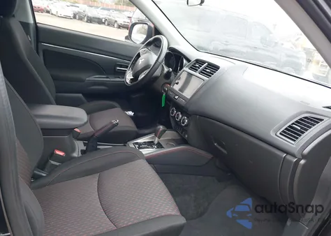 2019 Mitsubishi Outlander Sport 2.0 Le z USA, uszkodzony, nr VIN JA4AP3AU2KU012515